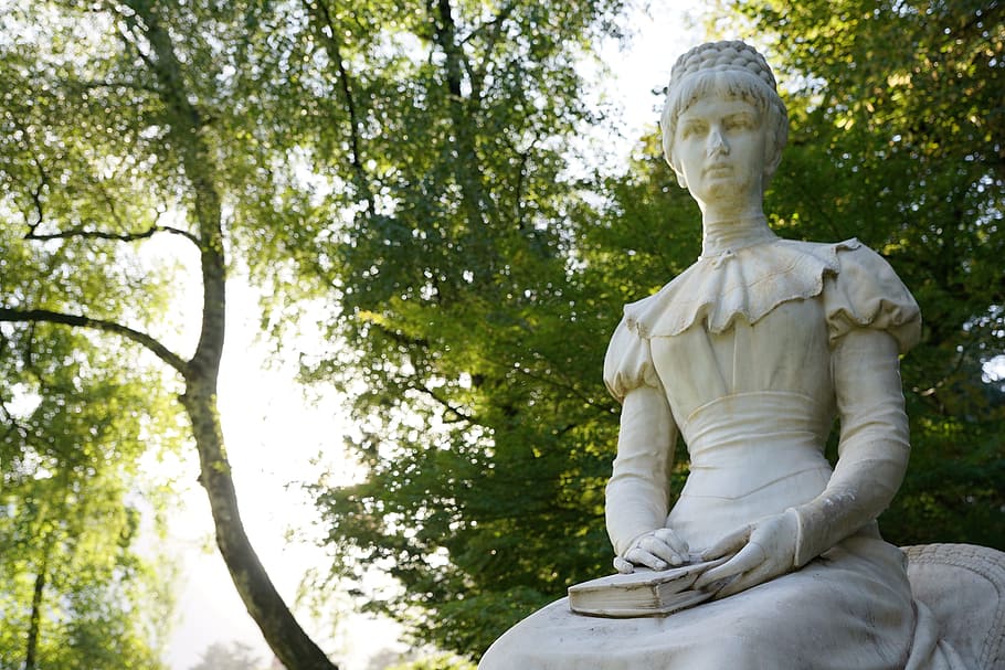 woman holding book statue under green trees, sissi, queen, elisabeth, HD wallpaper