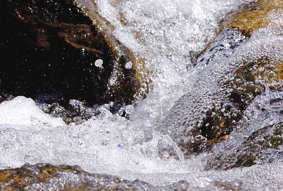 Water, Flow, Clear, Nature, Bach, water feature, stone, drip HD wallpaper