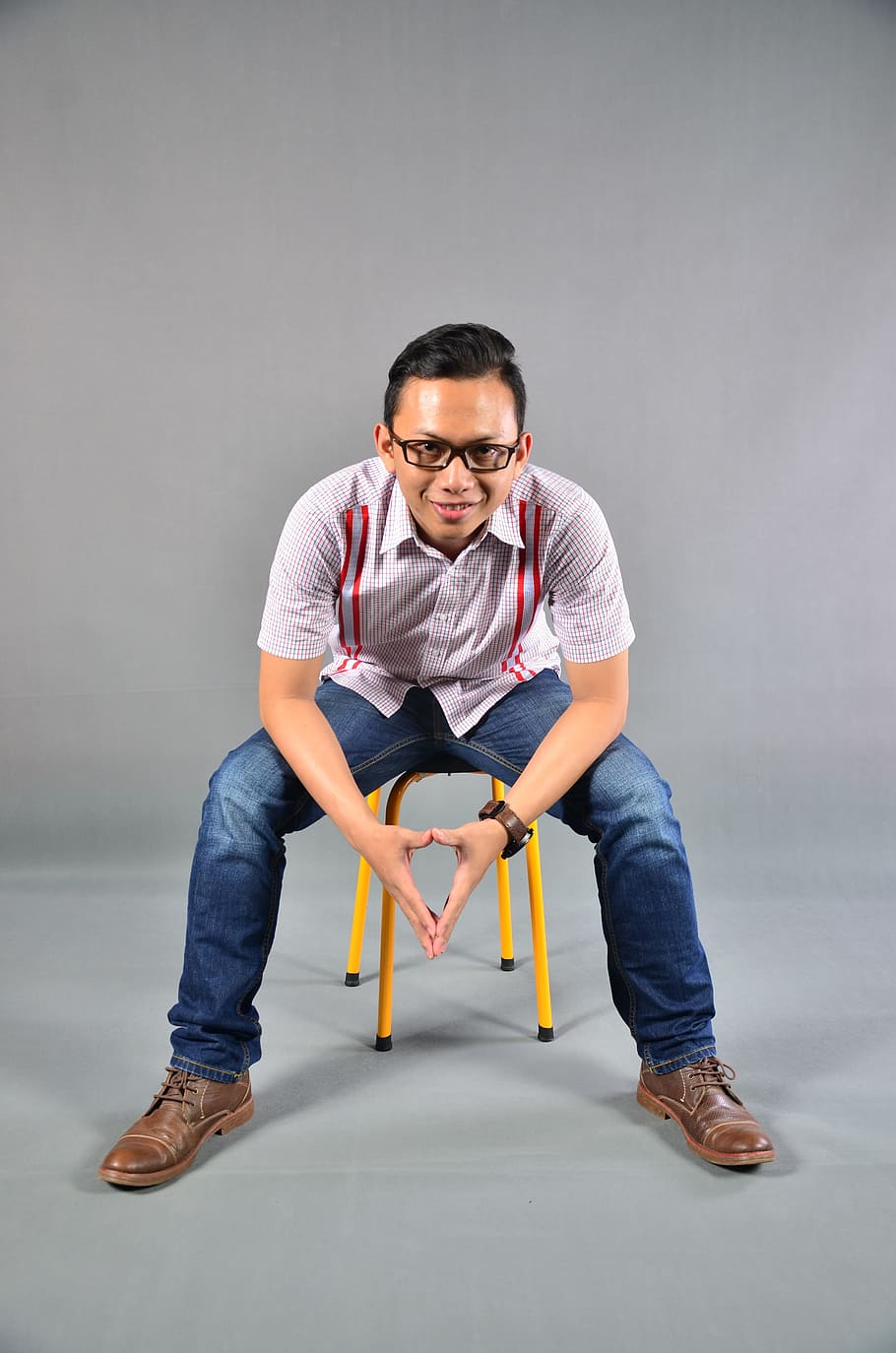 indonesian, pose, studio, man, gentleman, handsome, glasses, HD wallpaper