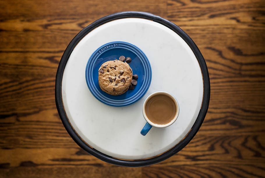 blue saucer and ceramic mug, flat lay, coffee, cookie, from above HD wallpaper