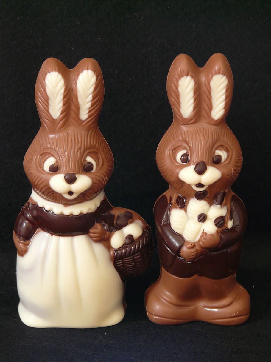 Easter Bunny, Chocolate, Brown, family, man, woman, hare, figure HD wallpaper