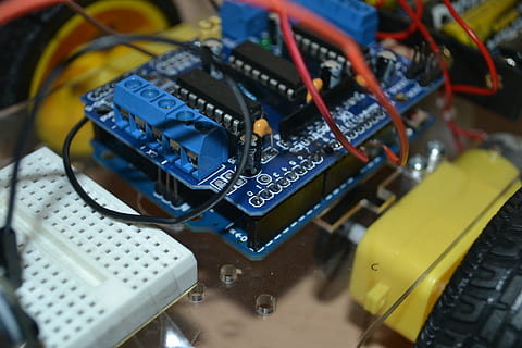 adafruit, controller, arduino, engines, cables, electronics HD wallpaper