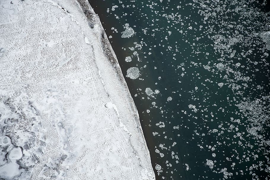 body of water facing ice berg, sea, ocean, waves, nature, iceberg HD wallpaper
