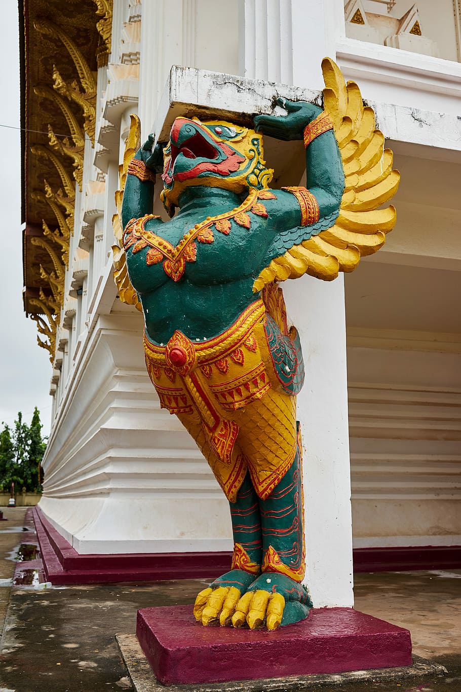 Deity, God, Buddhism, Statue, Eagle, bird, dragon, full length HD wallpaper