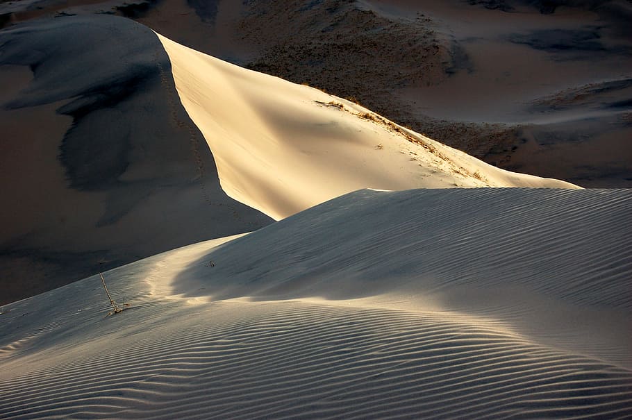sand dunes at daytime, aerial view of sand dunes, desert, landscape HD wallpaper