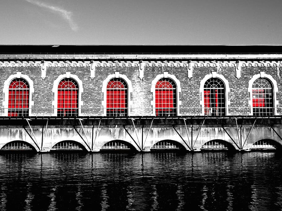 building, bridge, architecture, windows, bricks, water, built structure HD wallpaper