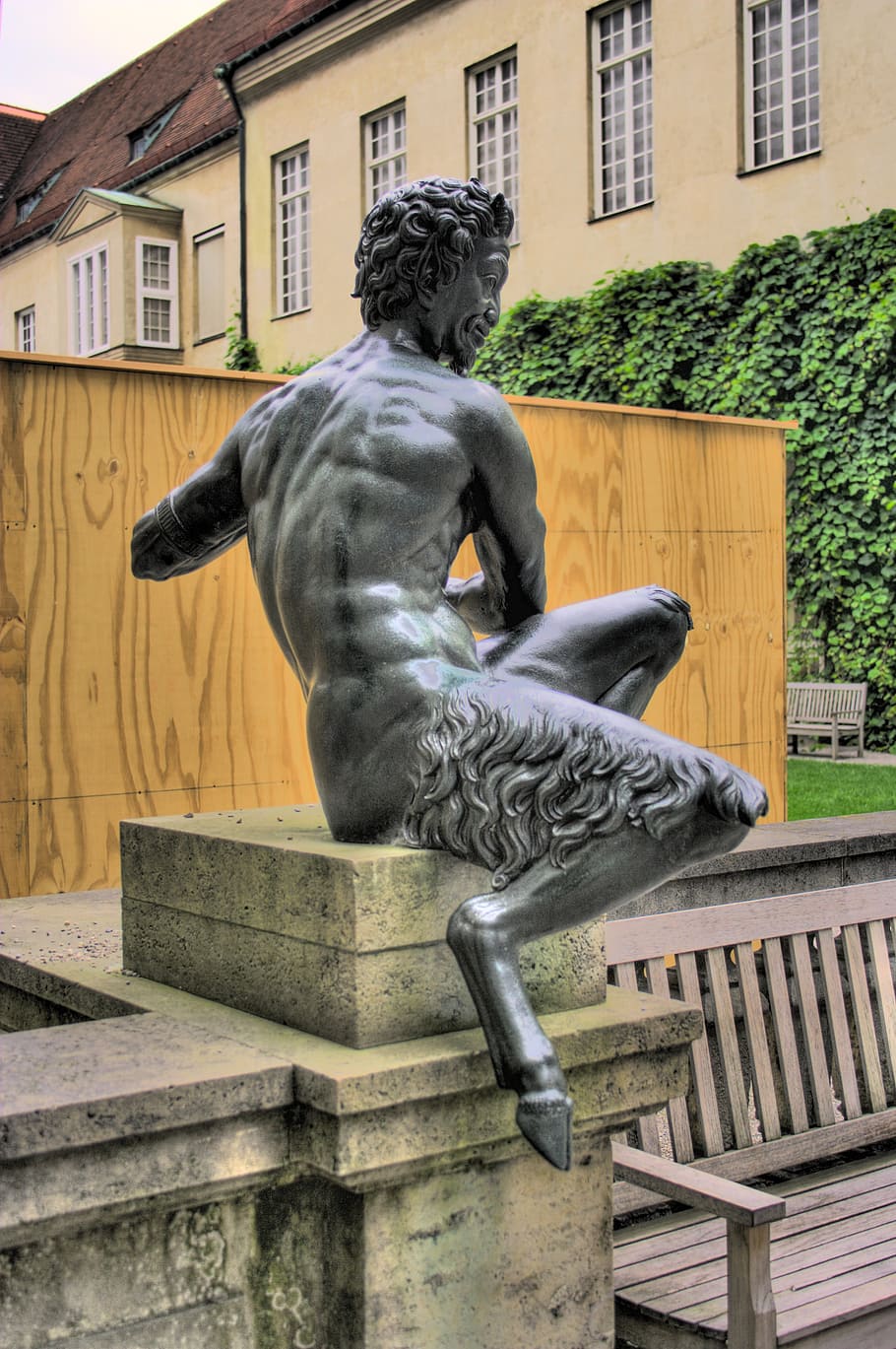 bronze devil, munich, residence, statue, sculpture, architecture HD wallpaper
