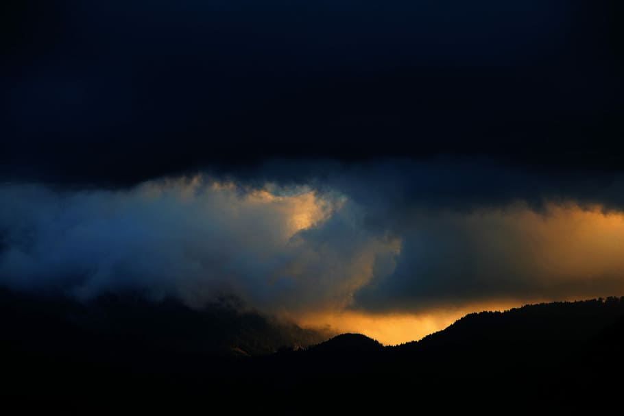 silhouette of mountain, silhouette of mountain under white sky at nighttime HD wallpaper