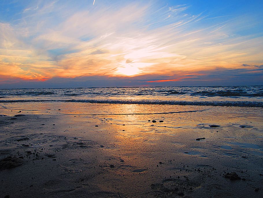sea, beach, sunset, clouds, coast, view, beauty, skies, nature HD wallpaper