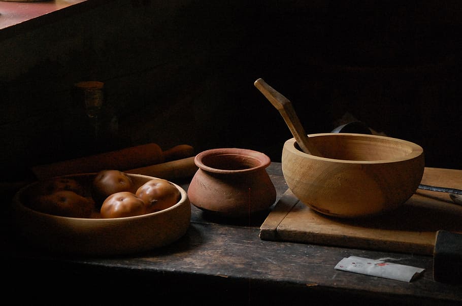round brown bowl beside brown clay pot, wood, pots, shadow HD wallpaper