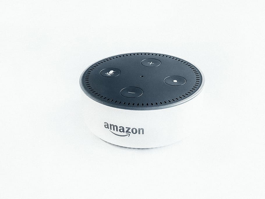 white and black Amazon Echo dot, white and black Amazon echo dot smart speaker, HD wallpaper