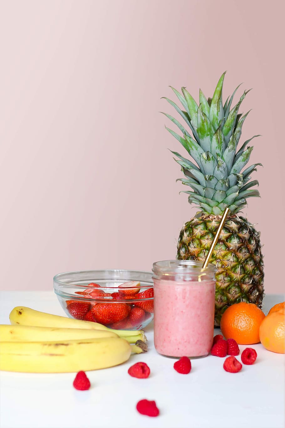 strawberry juice beside fruits on top of table, assorted fruit lot HD wallpaper