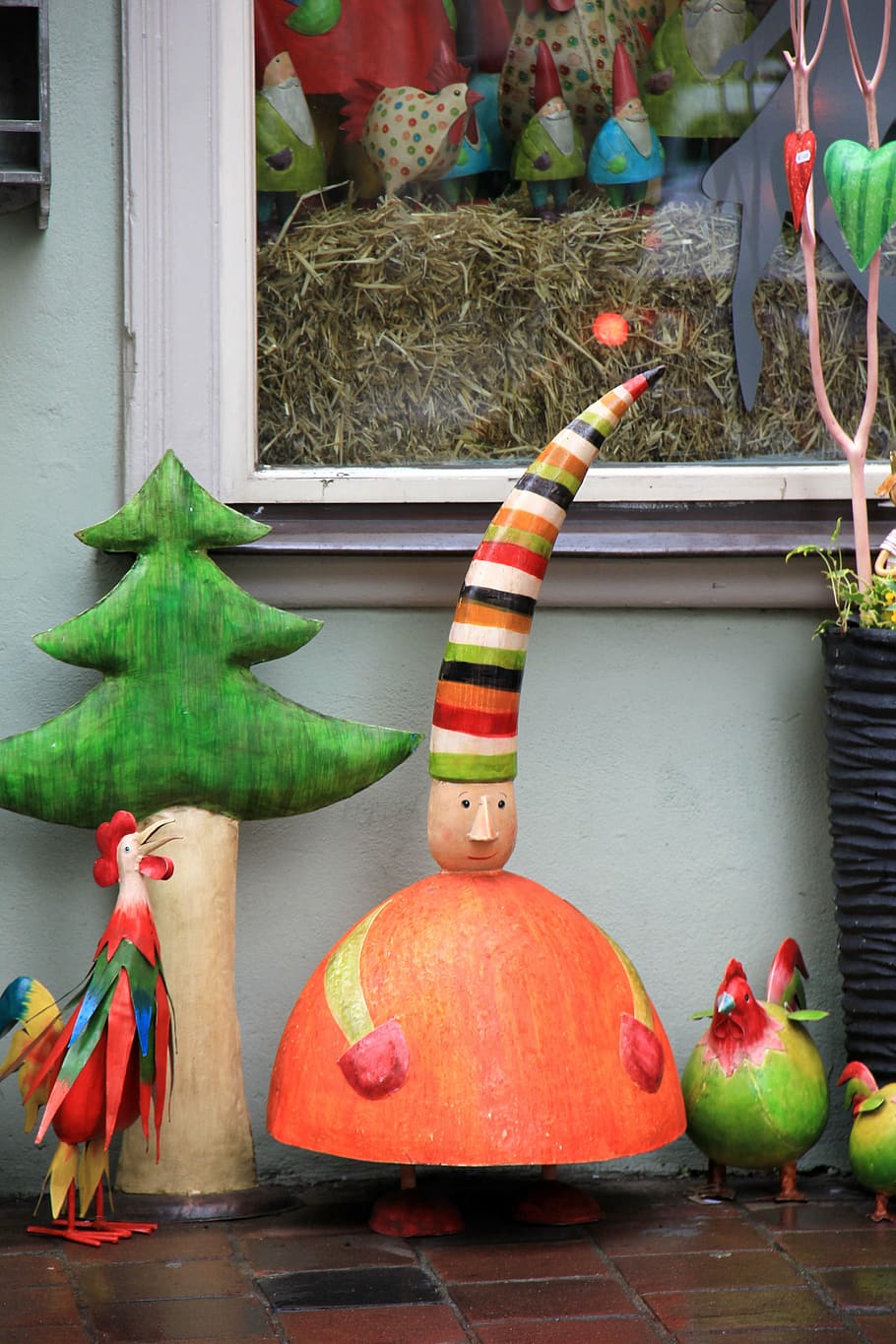 figures, dwarf, gnome, hahn, hen, chicken, decoration, art and craft HD wallpaper