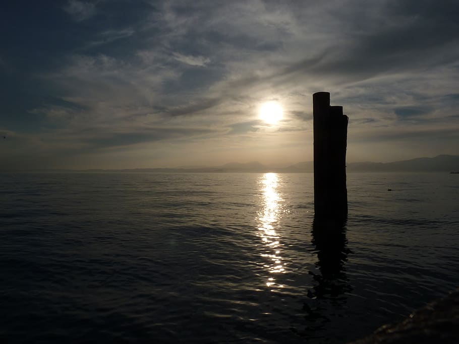sun, setting sun, water, garda, sky, sea, cloud - sky, sunset HD wallpaper