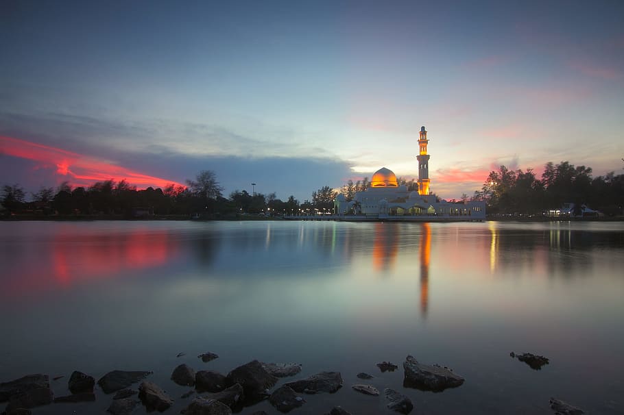 light, dawn, landscape, sunset, architecture, dusk, evening, lake HD wallpaper