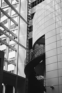 gray spiral stairs of building, gray spiral staircase in building HD wallpaper
