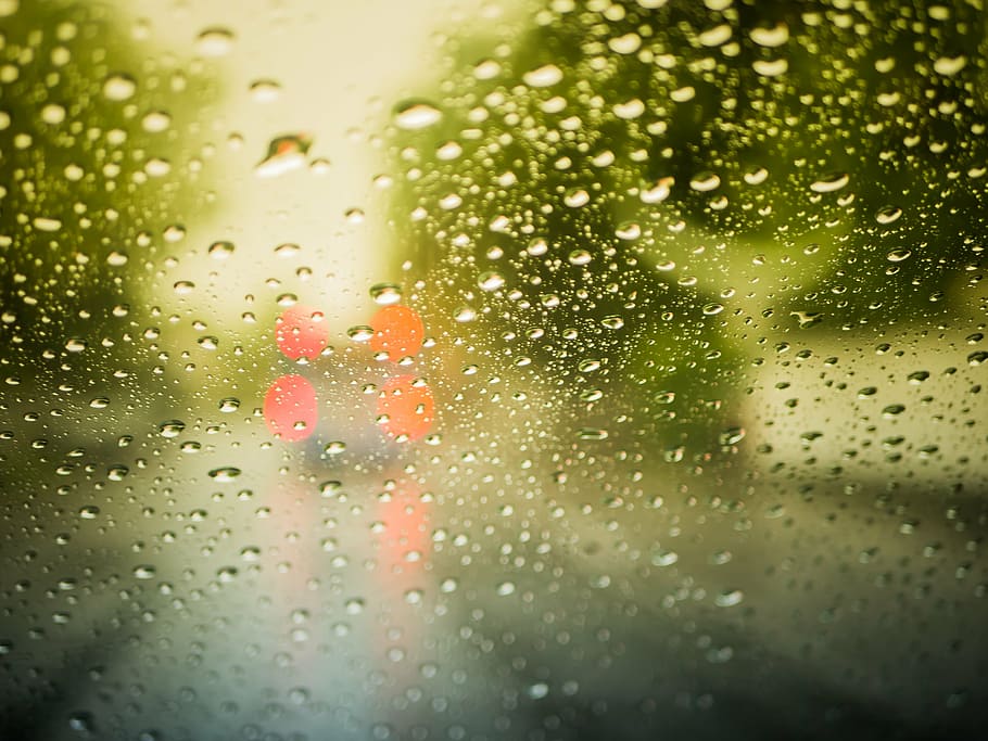 glass panel with water droplets, raindrop, beaded, wet, run off HD wallpaper
