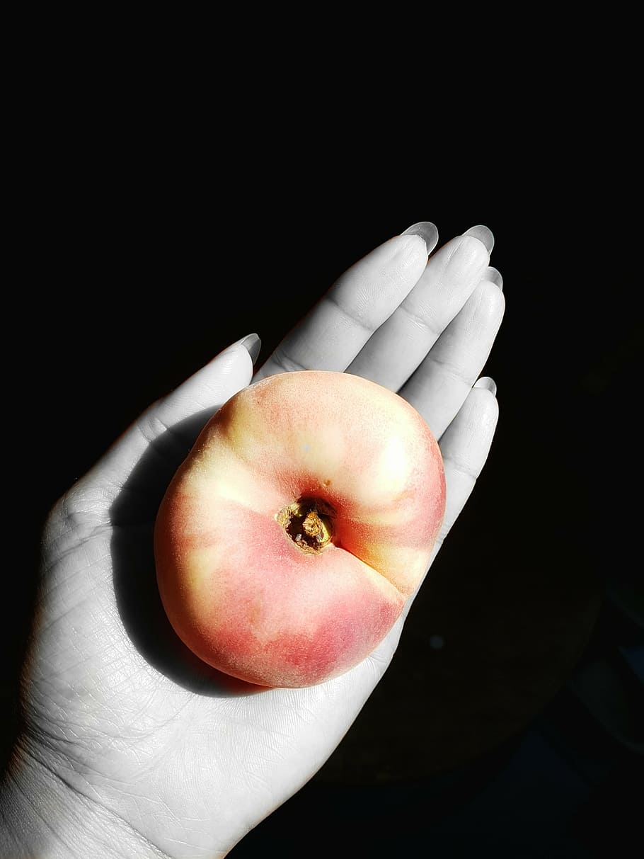 black, grey, hand, black white, fruit, peach, black Background HD wallpaper