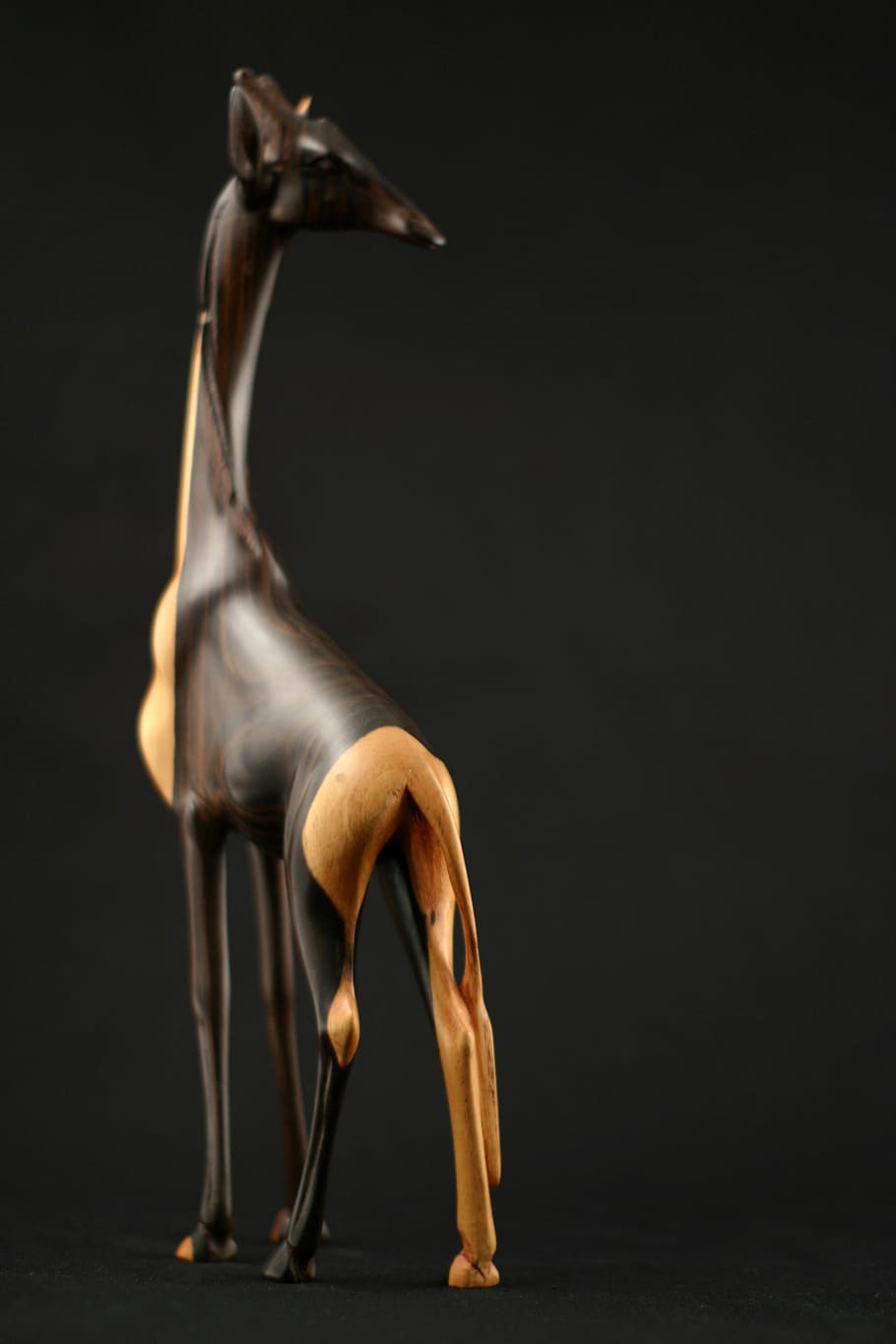 Giraffe, Sculpture, Artwork, ruesseltier, full length, studio shot HD wallpaper
