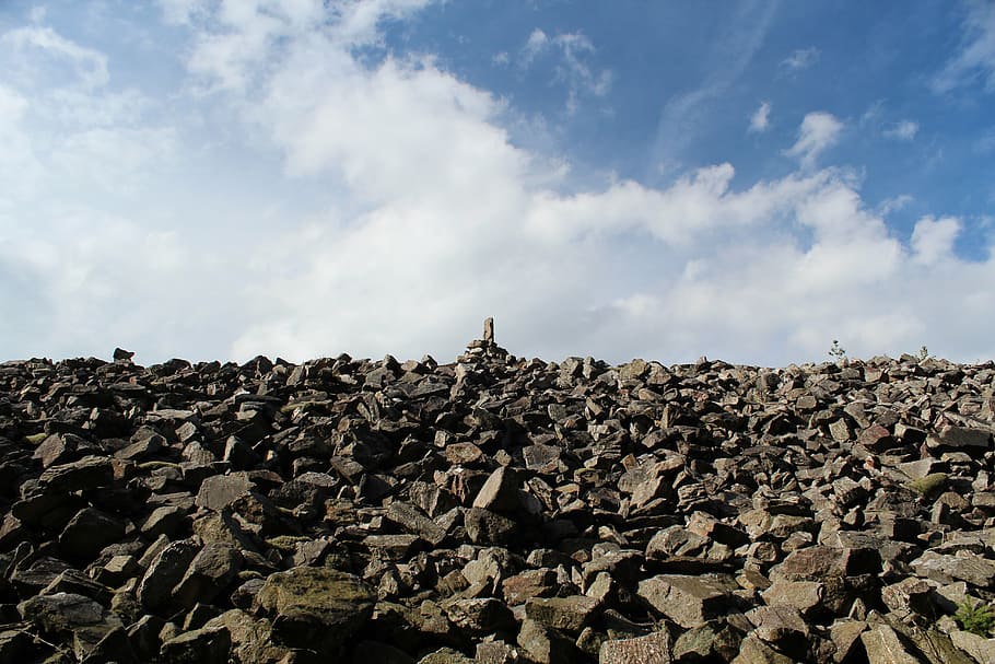 hunnenring, keltenring, saarland, stones, otzenhausen, stone wall