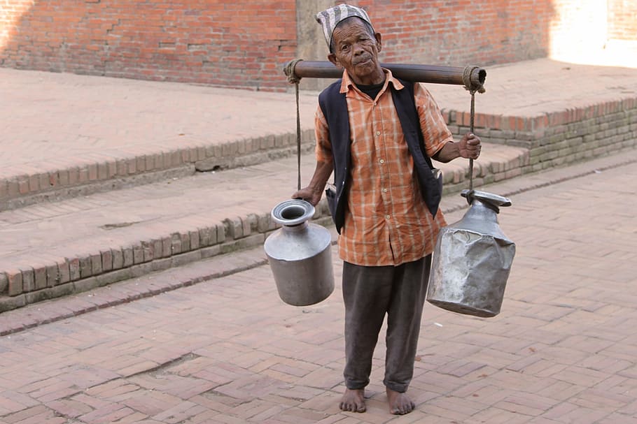 sociable, bhutan, carrier, workers, hard, last, jugs, front view HD wallpaper
