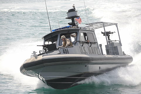 patrol boat cruising on body of water, response boat, speed HD wallpaper