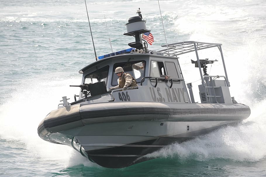 patrol boat cruising on body of water, response boat, speed HD wallpaper
