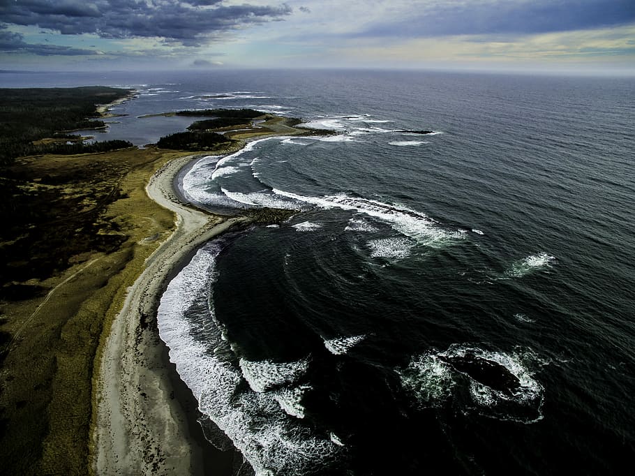 aerial photo of shoreline, aerial photography of body of water near sand HD wallpaper
