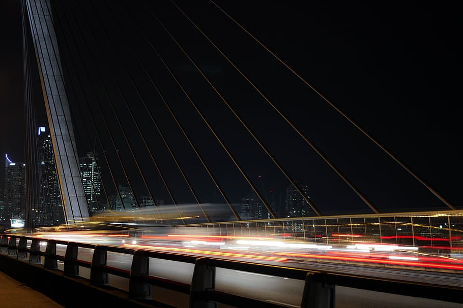 timelapse photo of bridge, time-lapse photography of cars on bridge during daytime HD wallpaper