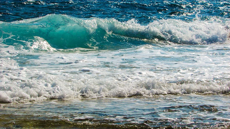 Wave, Bubbles, Foam, Spray, Energy, water, splash, liquid, sea HD wallpaper