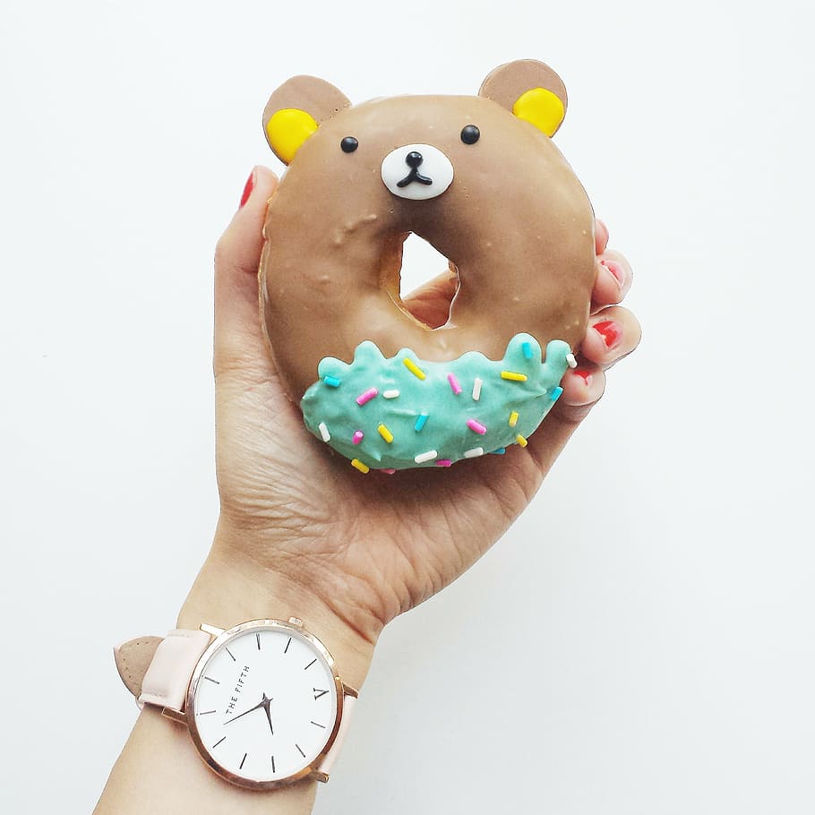 accessory, dessert, donut, doughnut, frosting, hand, sweets HD wallpaper