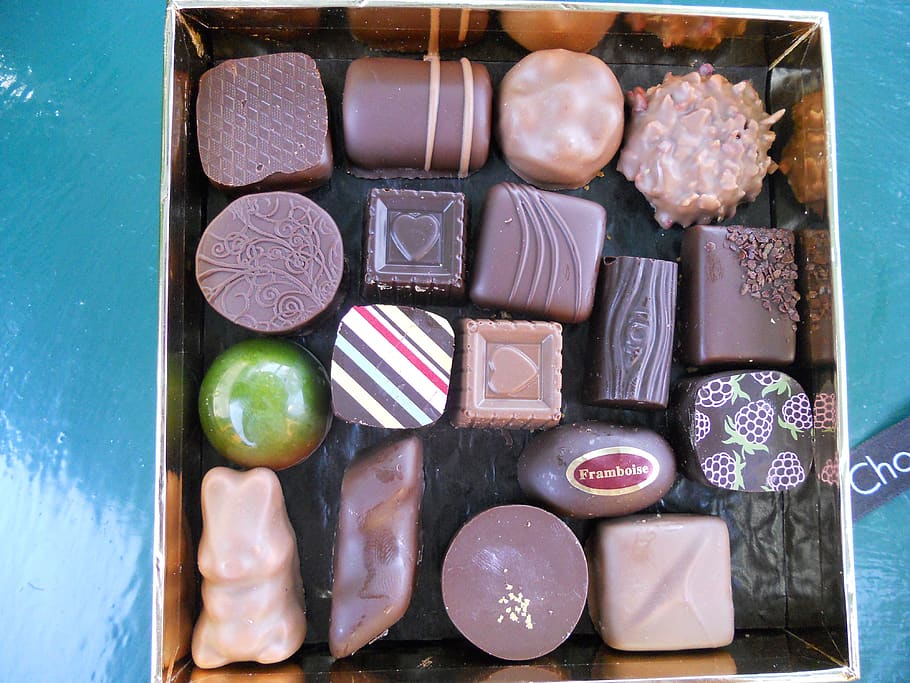 chocolates, candy, chocalate, indoors, still life, food, variation HD wallpaper