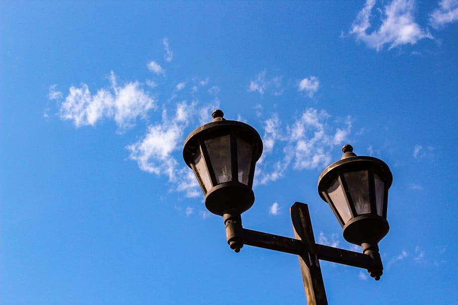 White and Black 2-head Post Light, architecture, blue sky, bright HD wallpaper