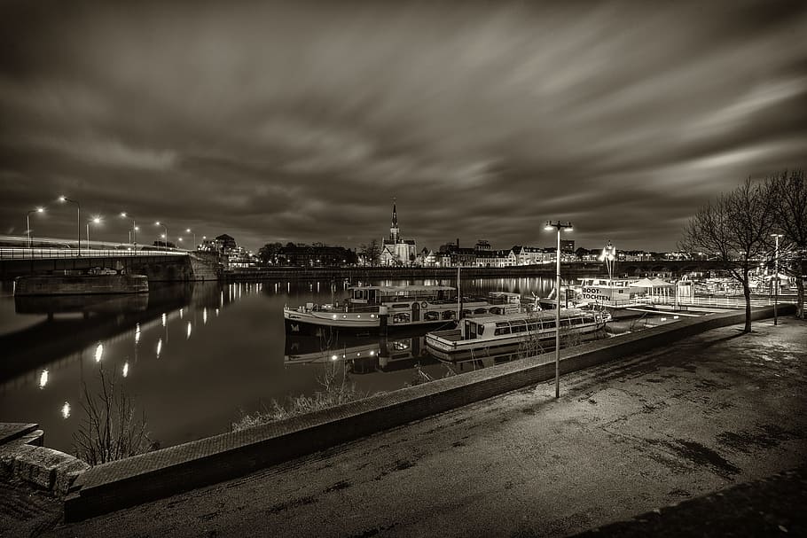 Maastricht, Bee, Night, cloud - sky, architecture, built structure HD wallpaper