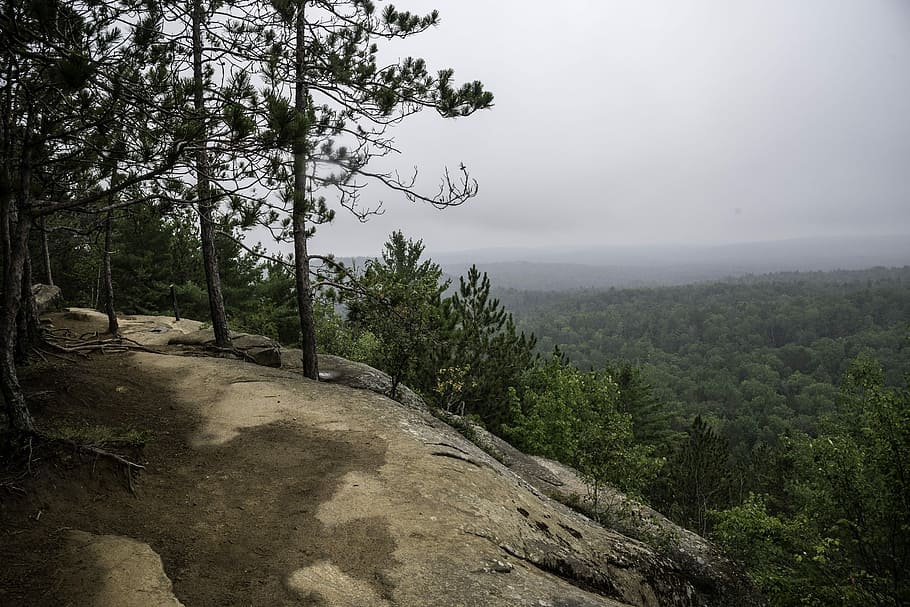 Overlook at the Bluff at Algonquin Provincial Park, Ontario, canada HD wallpaper
