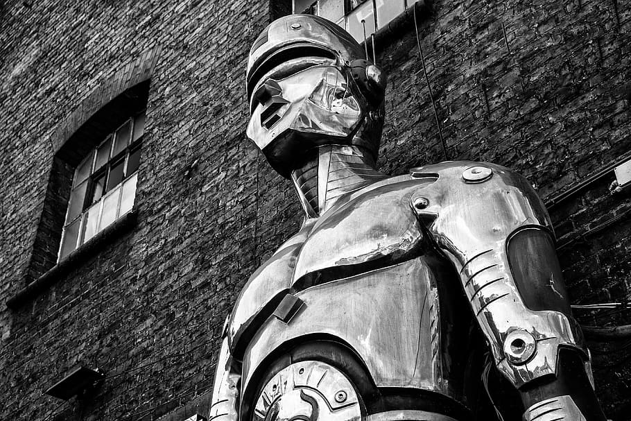 Black and white shot of a large robot structure in Camden, Central London, HD wallpaper