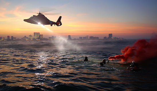 people on ocean with helicopter above them, coast guard, rescue training HD wallpaper