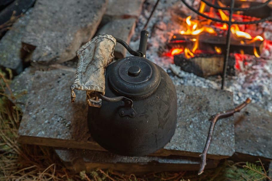 black steel whistle kettle, coffee, fire, pot, sweden, fjäll, HD wallpaper