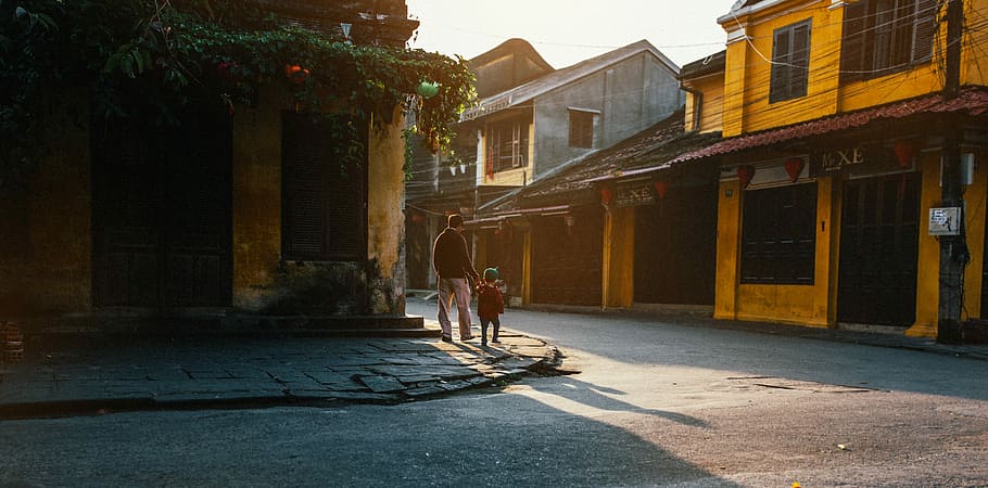 man and kid standing on alley near buildings, Hoi An, Vietnam, HD wallpaper