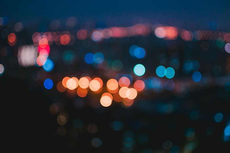Bokeh, bokeh lights, night, dark, city, defocused, illuminated HD wallpaper