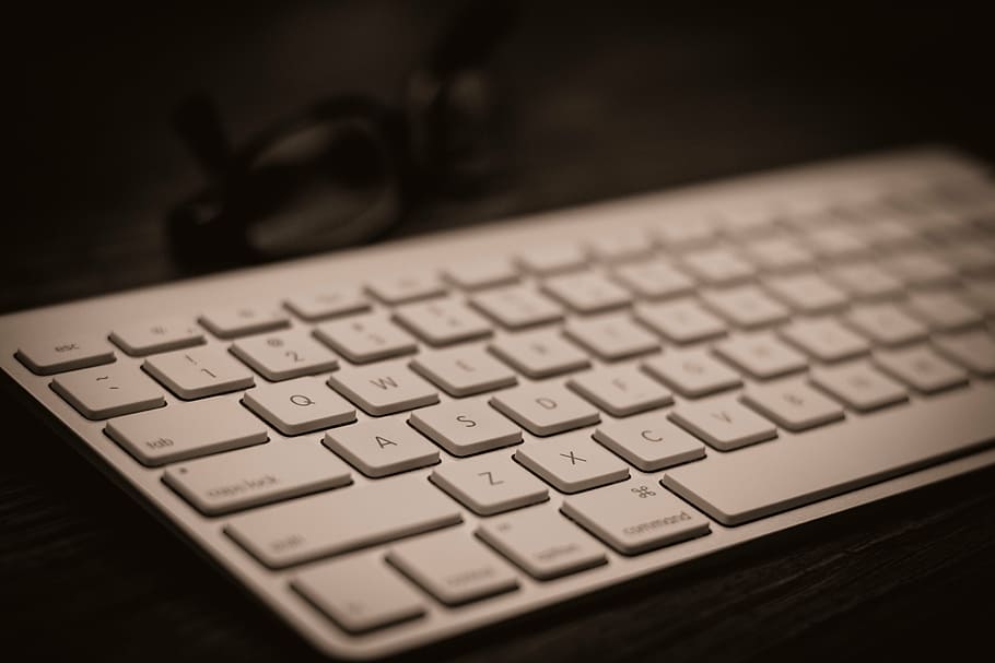 Apple Magic keyboard on surface, technology, computer keyboard HD wallpaper