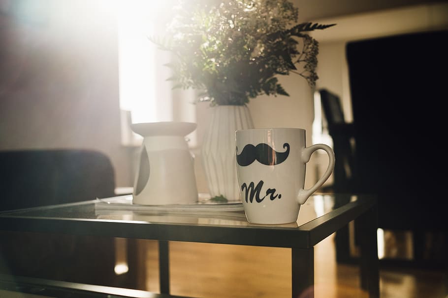 house, table, glass, flower, vase, mug, cup, display, interior HD wallpaper