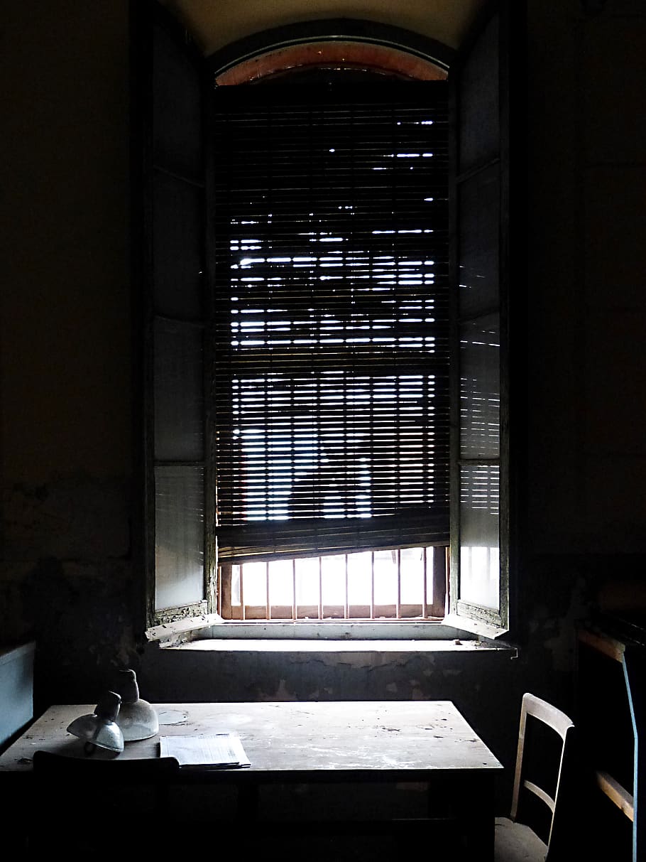 window, chiaroscuro, blind, bars, desktop, symbol, metaphor HD wallpaper