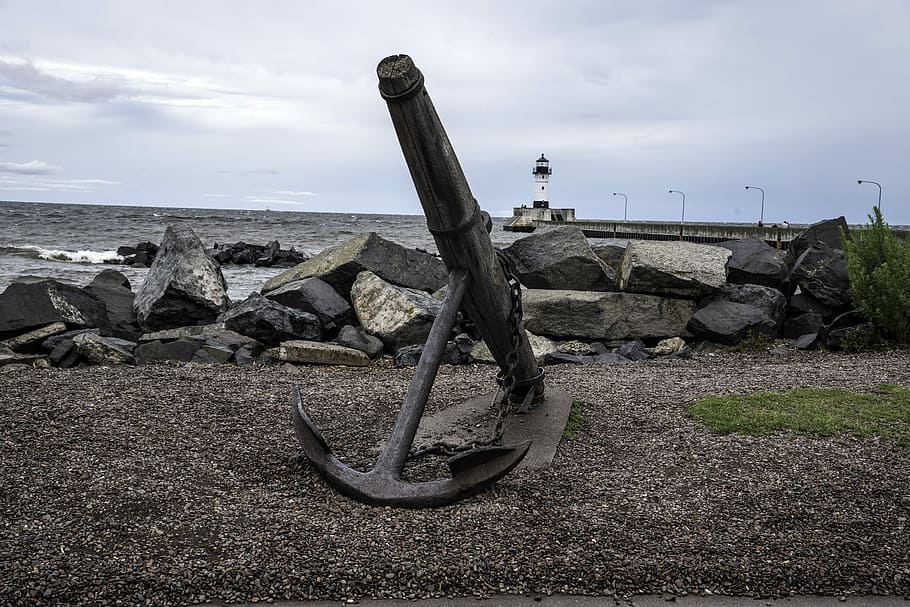 Anchor on shore in Duluth, Minnesota, clouds, photos, lake superior HD wallpaper