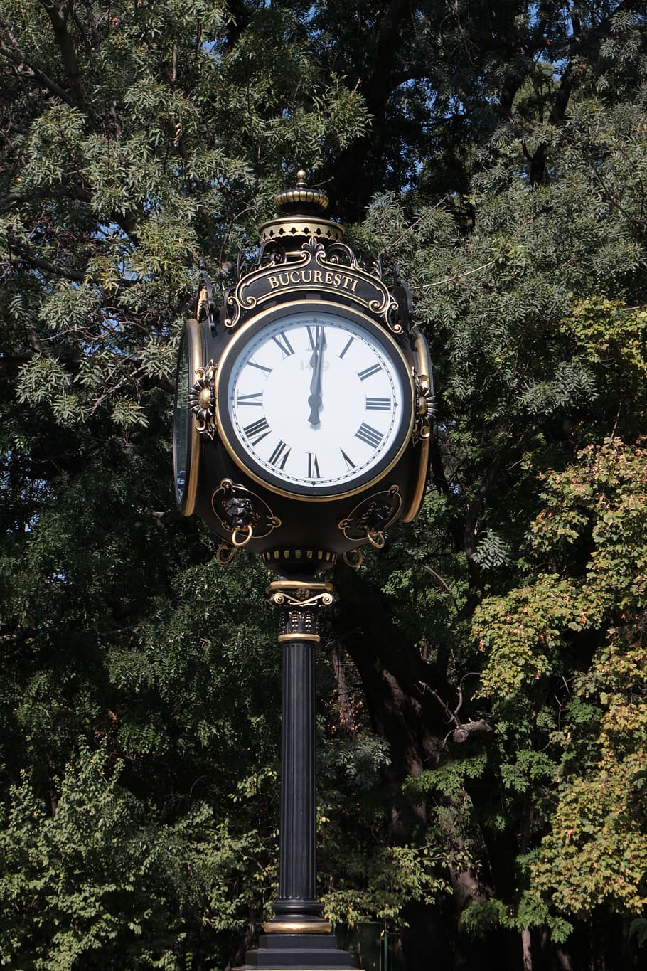 art, bucharest, clock, four, gold, herastrau, leaf, sided, street HD wallpaper