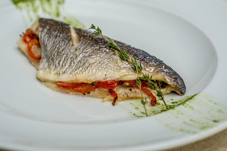 sea bass, fish, dish, food, food and drink, plate, freshness, HD wallpaper
