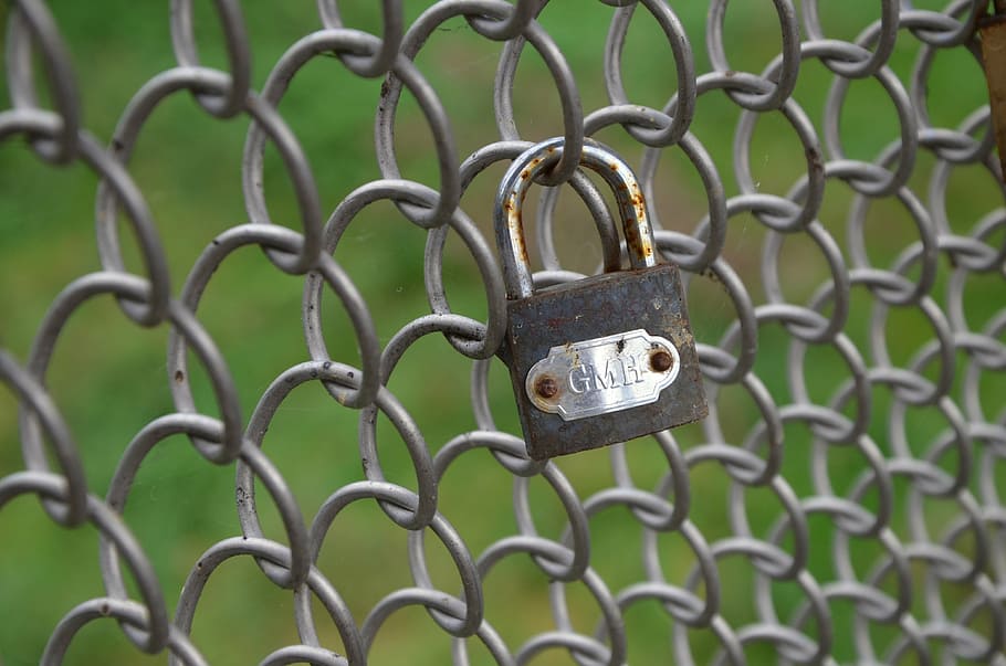 castle, padlock, love, loyalty, friendship, promise, metal HD wallpaper