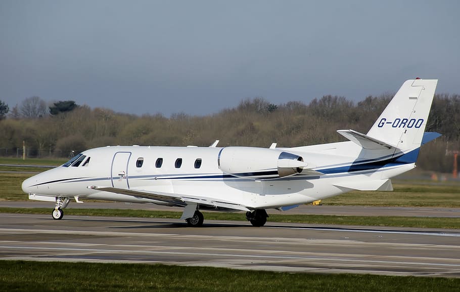 private plane on flying area during daytime, cessna citation xls, HD wallpaper