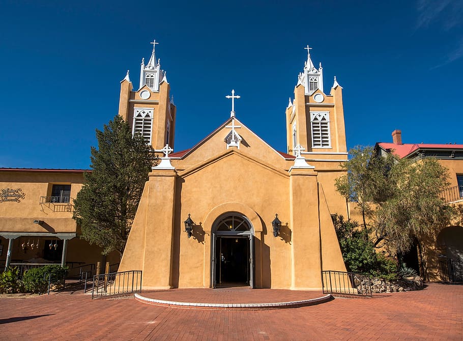 church, building, structure, architecture, blue, sky, tree HD wallpaper