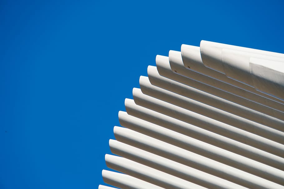 architectural photography of white building, white concrete frame HD wallpaper